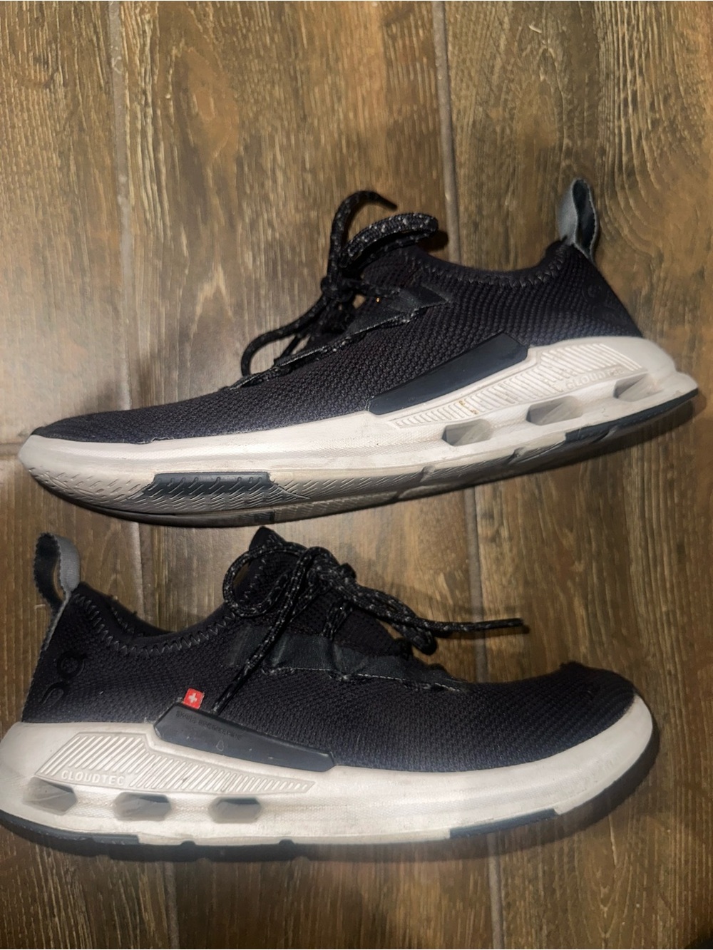On Running Black and White Men's Athletic Sneakers